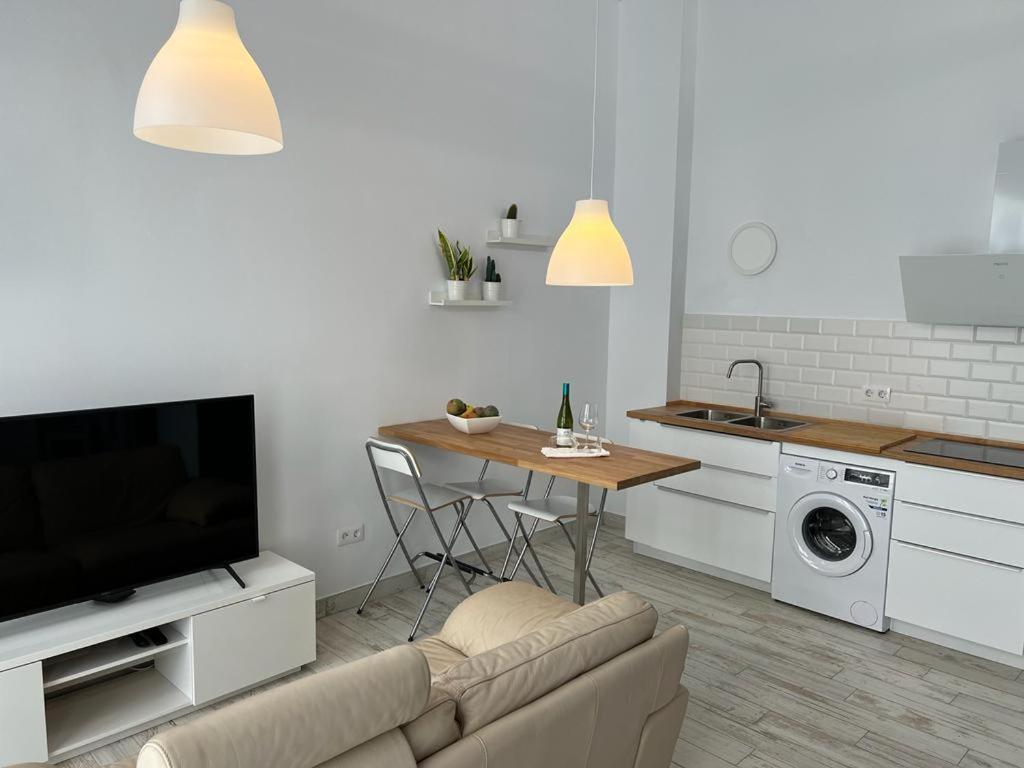 Das Blaue Haus 1 Castillo del Romeral Екстер'єр фото