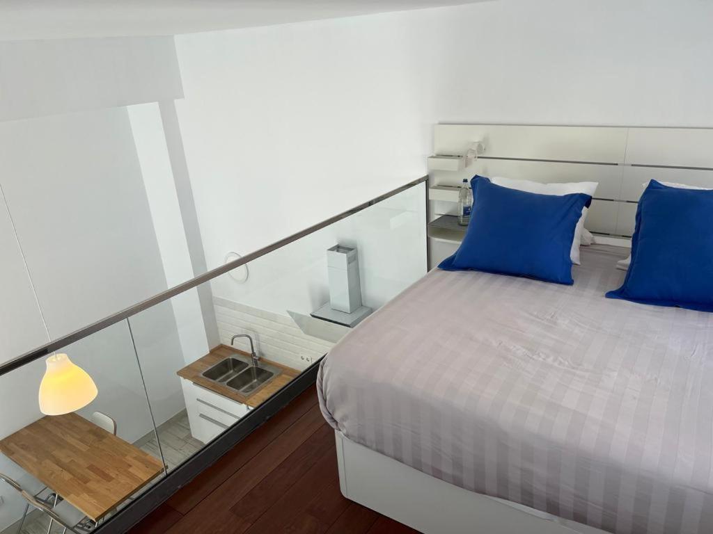 Das Blaue Haus 1 Castillo del Romeral Екстер'єр фото